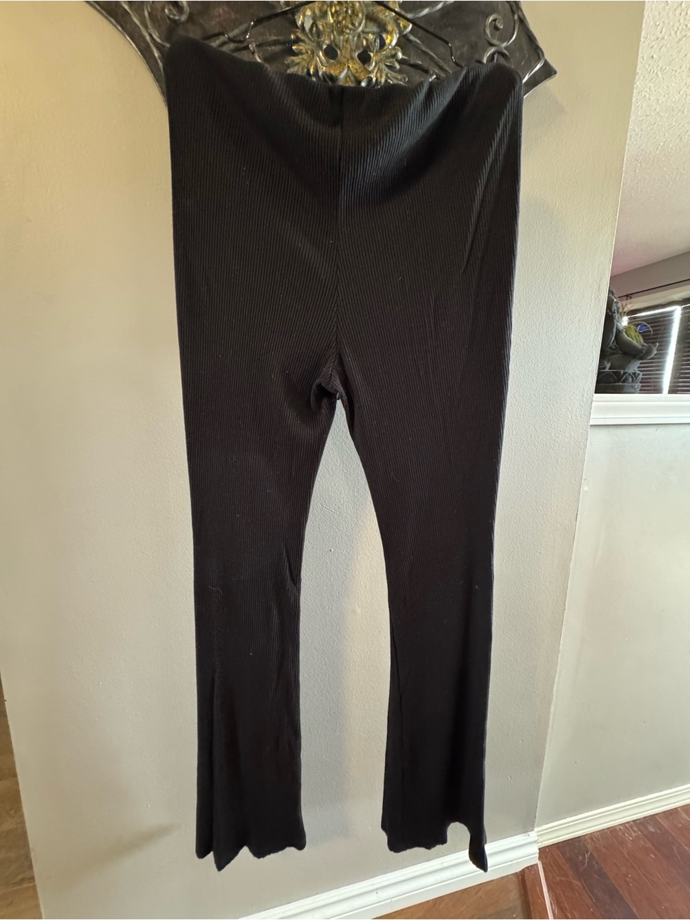 H&M Black Ribbed Boot-Cut Pants - Picture 3 of 4